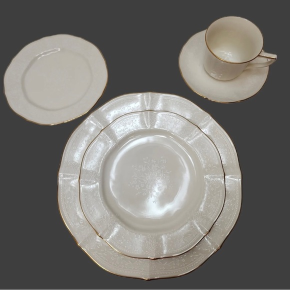 Noritake China Chandon Gold 5 Piece Place Setting Vintage  Original SET OF 2 - Picture 3 of 9